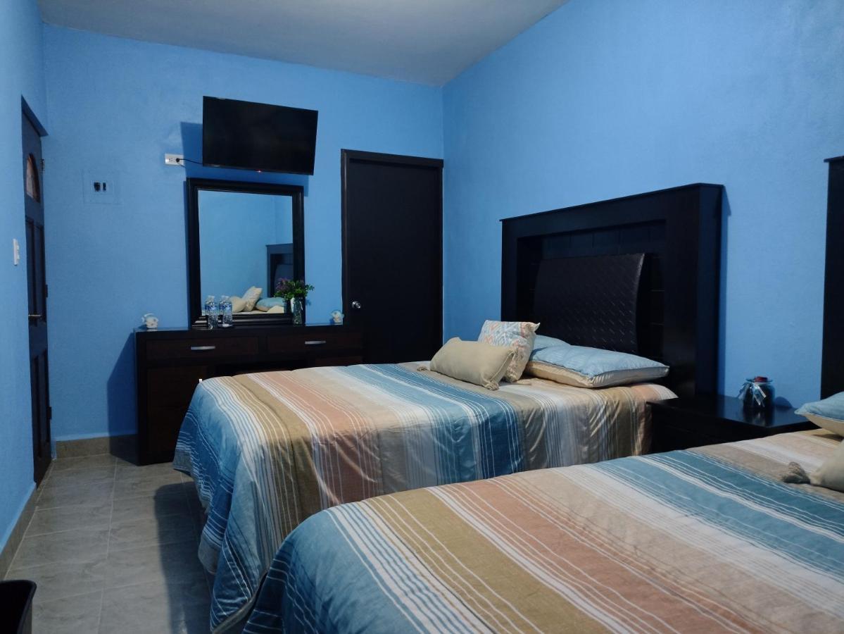 Hotel Prado'S Puerto San Carlos 외부 사진