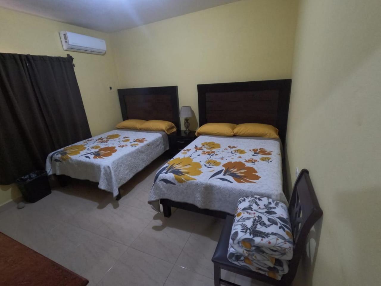 Hotel Prado'S Puerto San Carlos 외부 사진