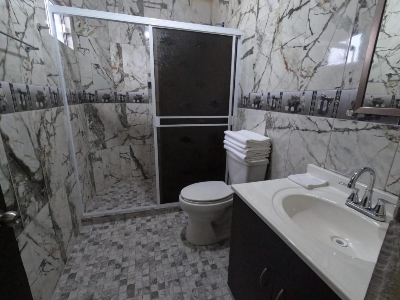 Hotel Prado'S Puerto San Carlos 외부 사진